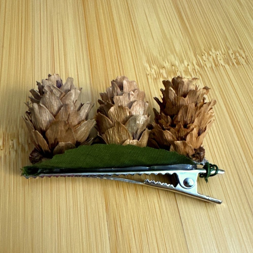 Pinecone Hair Clip